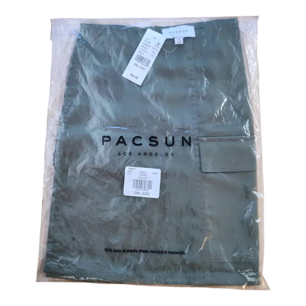 🆕️ PacSun Olive Green Satin CargoMini Skirt Womens Size Small - Picture 4 of 4